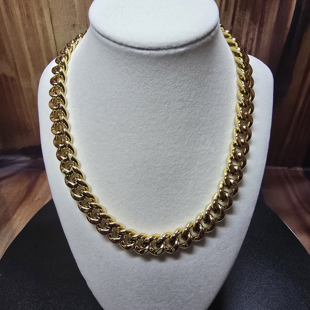 Chunky Chain Necklace - Luxurious - 18" - 18k Gold Plated Over Stainless Steel